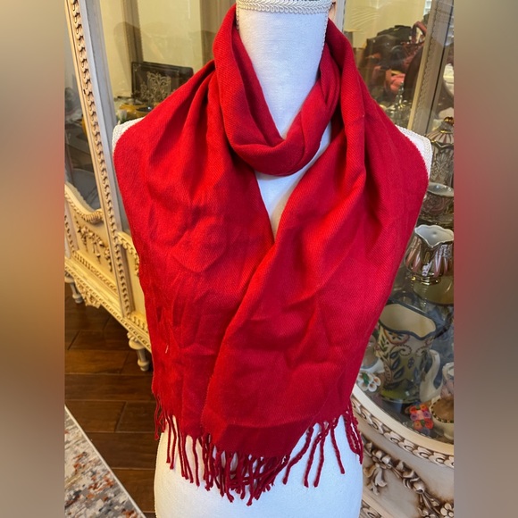 Cejon Women’s Italian Solid Woven Fringe Scarf Red Holiday Red - Picture 7 of 7